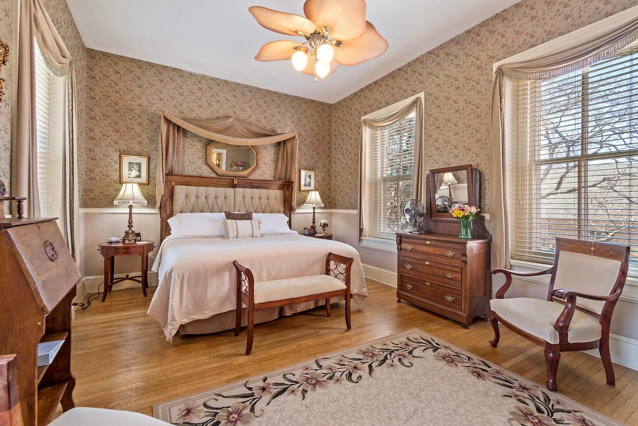 Lovelace Manor Bed And Breakfast Lancaster Kültér fotó