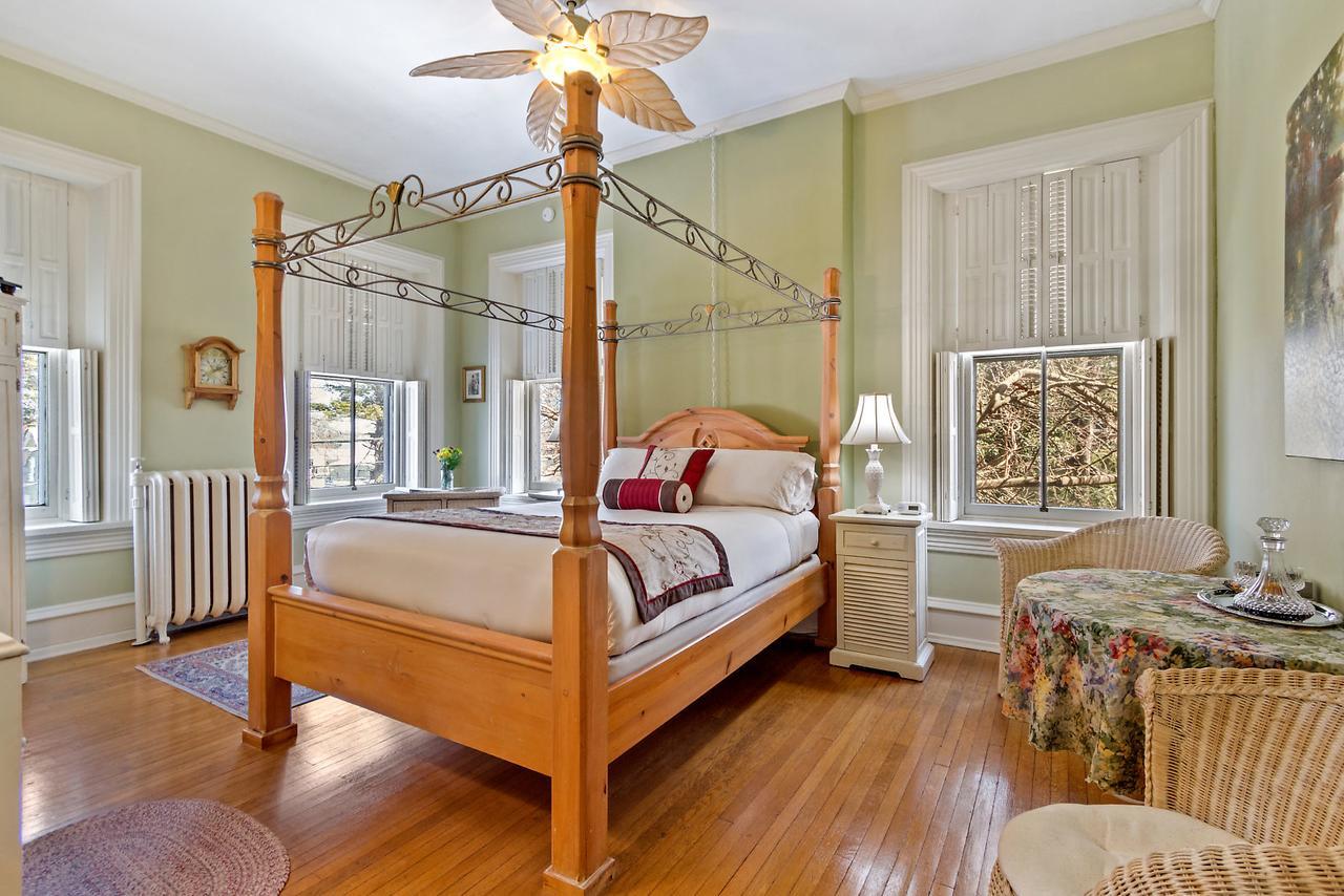Lovelace Manor Bed And Breakfast Lancaster Kültér fotó